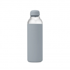 szklana butelka na wodę z silikonową nakładką